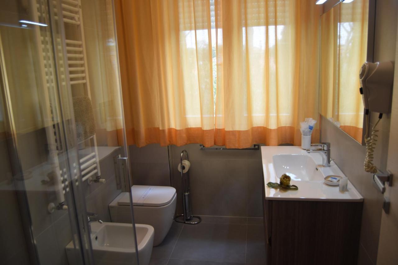 Aparthotel Orchidea Marina Tirrenia Zewnętrze zdjęcie