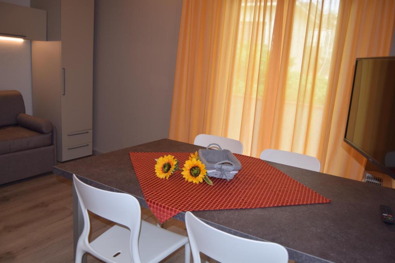 Aparthotel Orchidea Marina Tirrenia Zewnętrze zdjęcie
