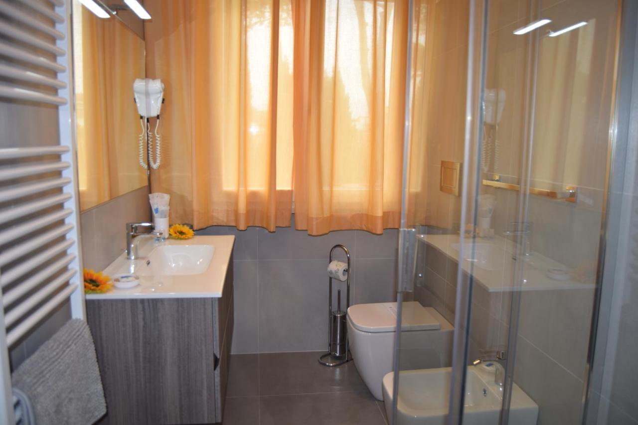 Aparthotel Orchidea Marina Tirrenia Zewnętrze zdjęcie