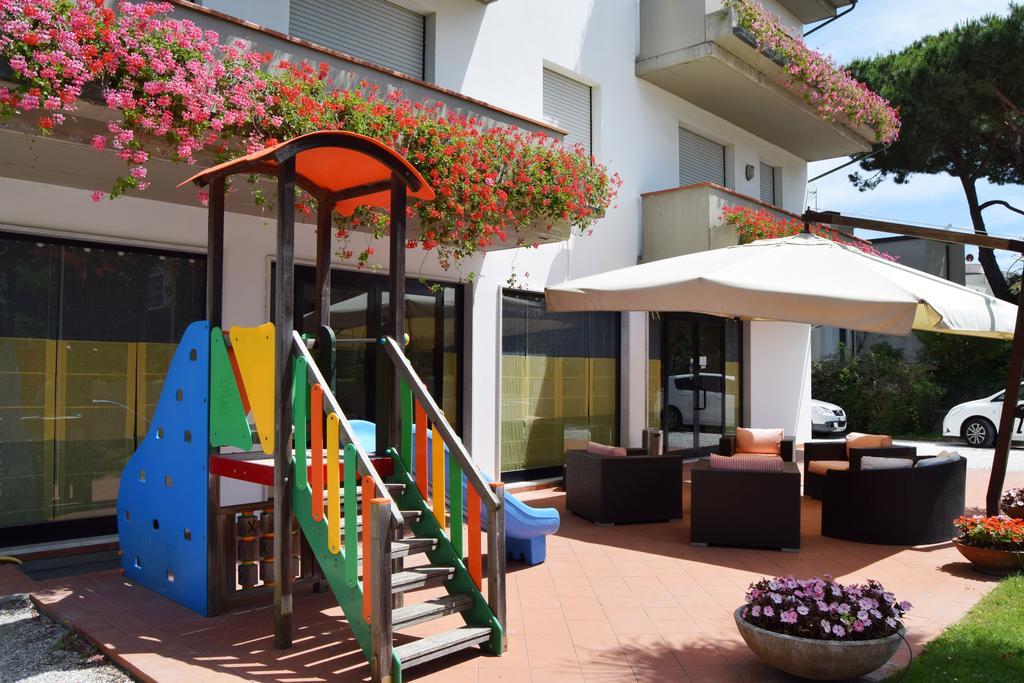 Aparthotel Orchidea Marina Tirrenia Zewnętrze zdjęcie